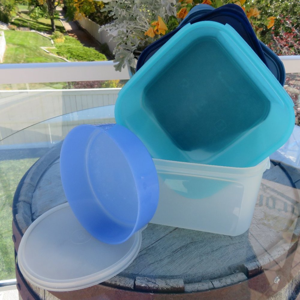 Tupperware Food Storage - Picture 1 of 7
